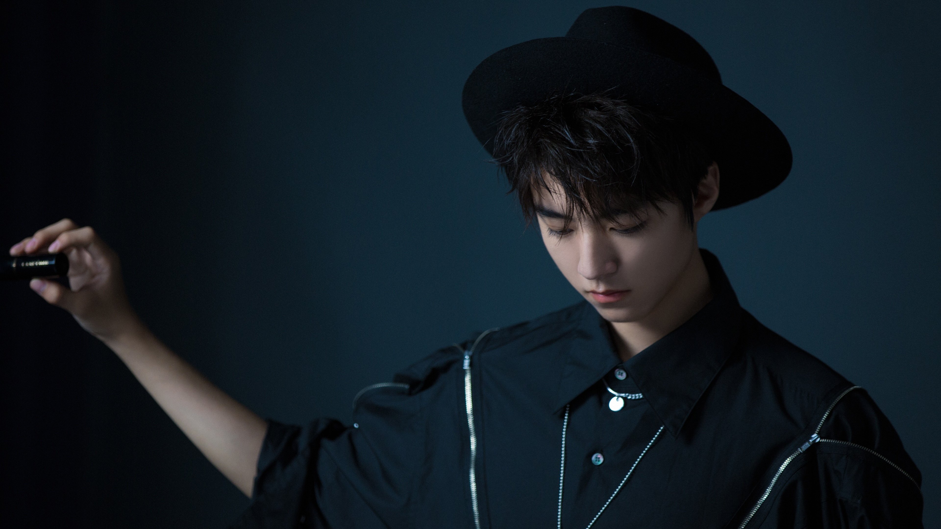 27分屠杀夜，湖人却暴露致命缺口？下一个拉梅洛正在路上