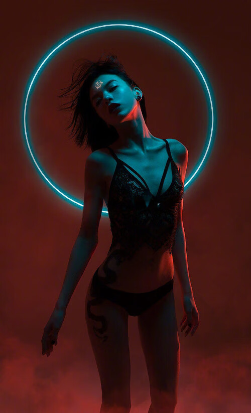 宇宙级法老降临底特律，文班亚马在汽车城废墟上写诗