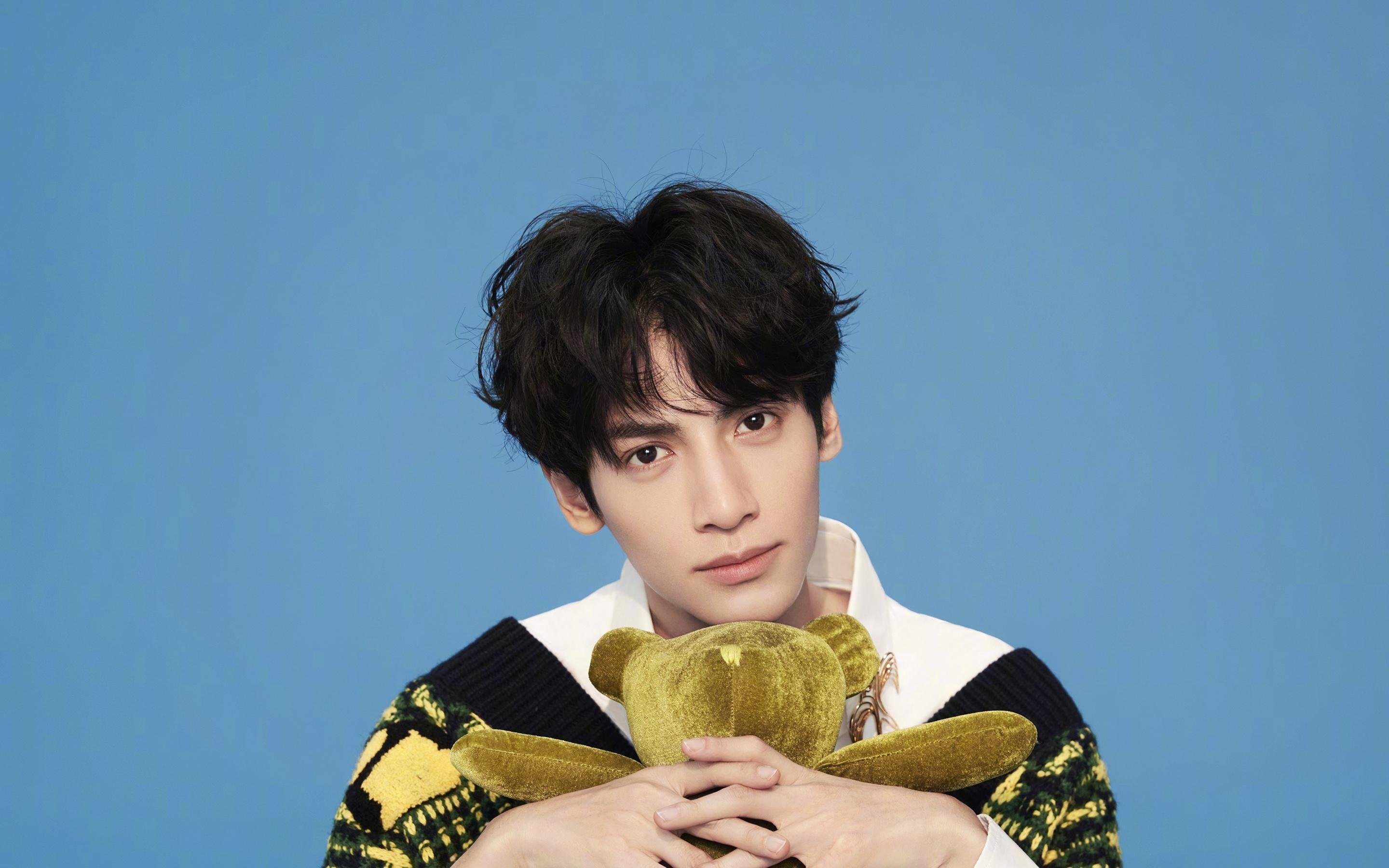 跨界交锋,约基奇扛压爆发,引领开拓者战胜广厦